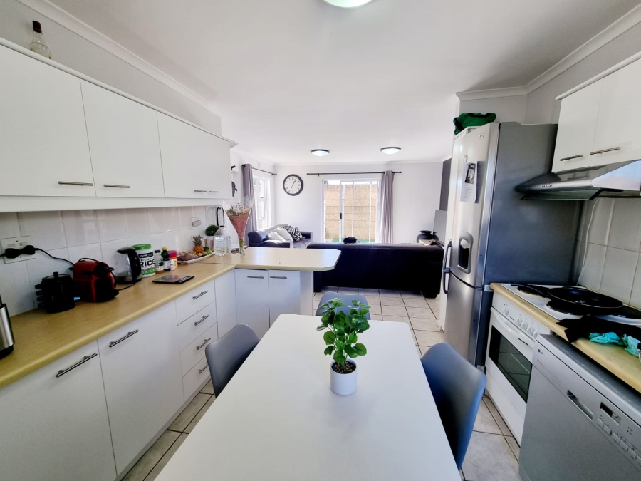 3 Bedroom Property for Sale in Sonstraal Heights Western Cape